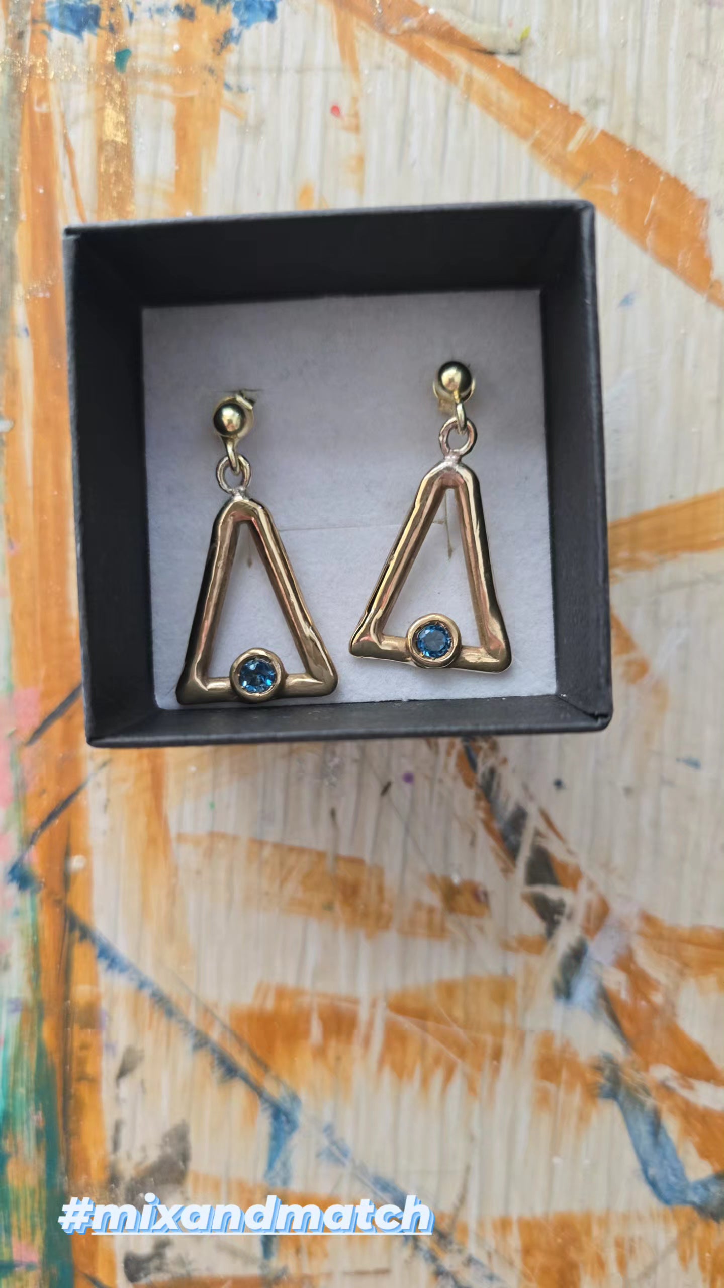 Triangle earrings